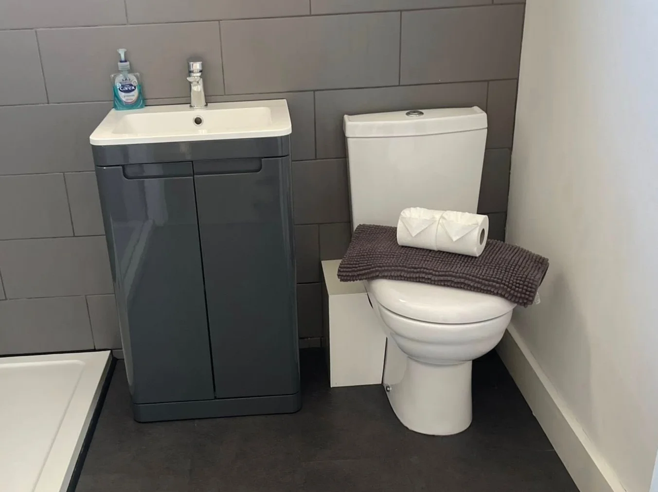 clean bathroom with towels